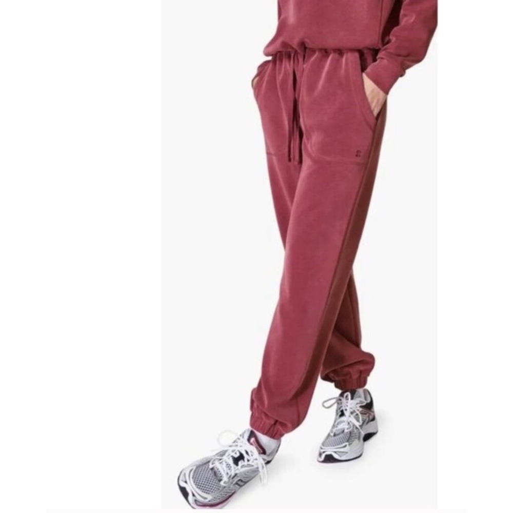 Sweaty Betty‎ Sand Wash vamp red
Joggers size XL